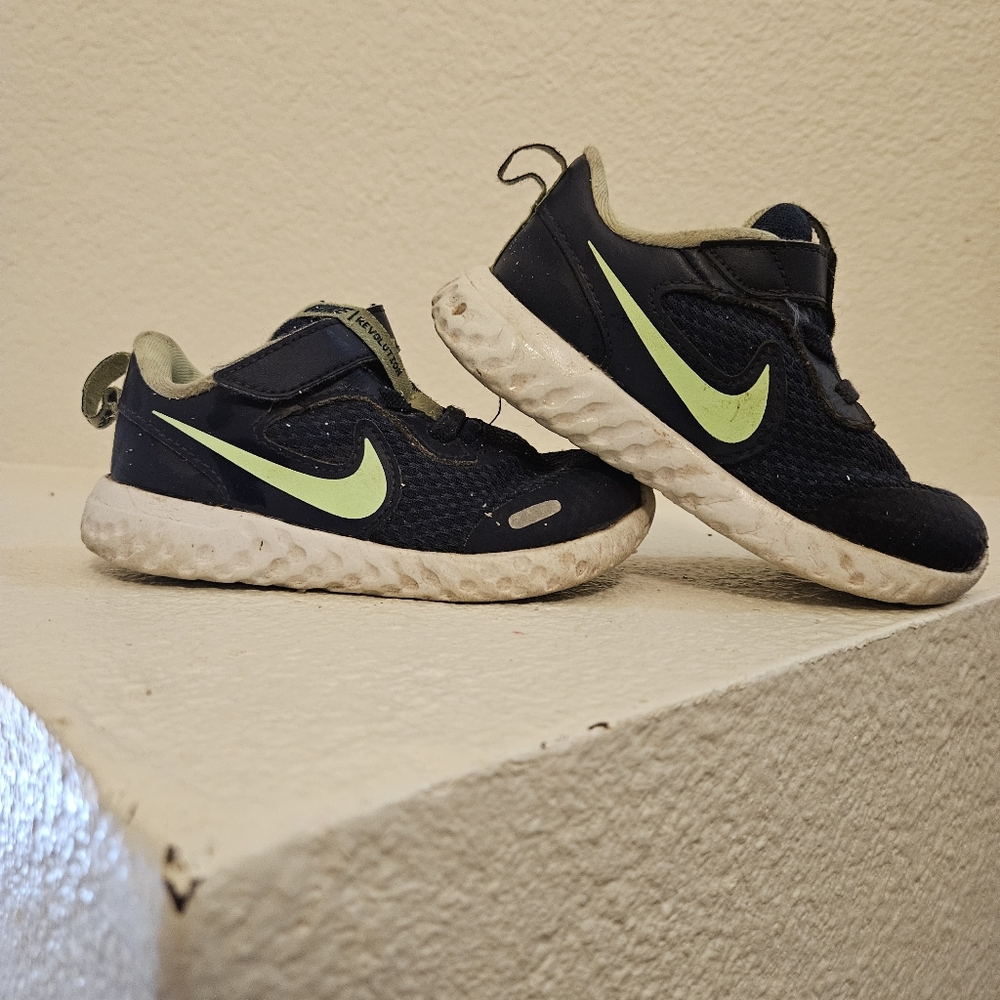 Velco nike
